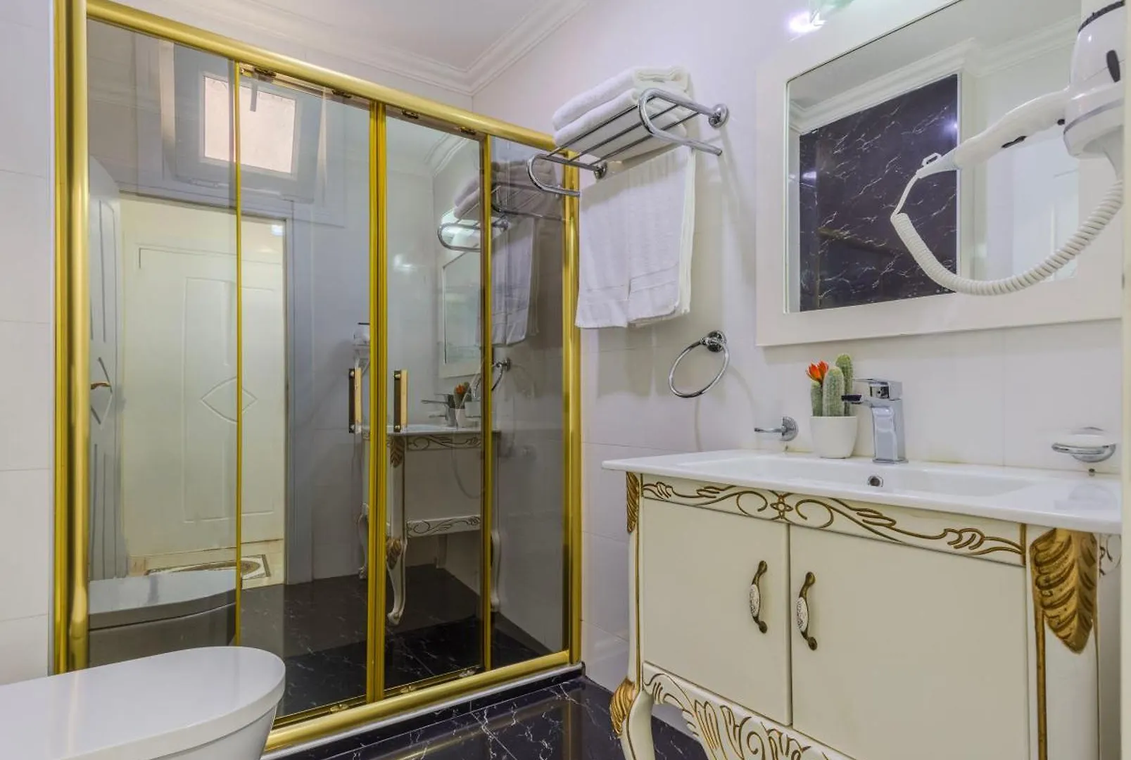 Lemis Suite Istanbul 3*,  Turkey